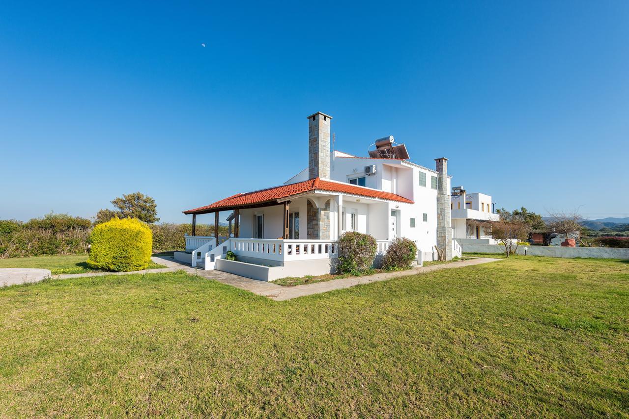Sunset Villa Kalavarda Экстерьер фото